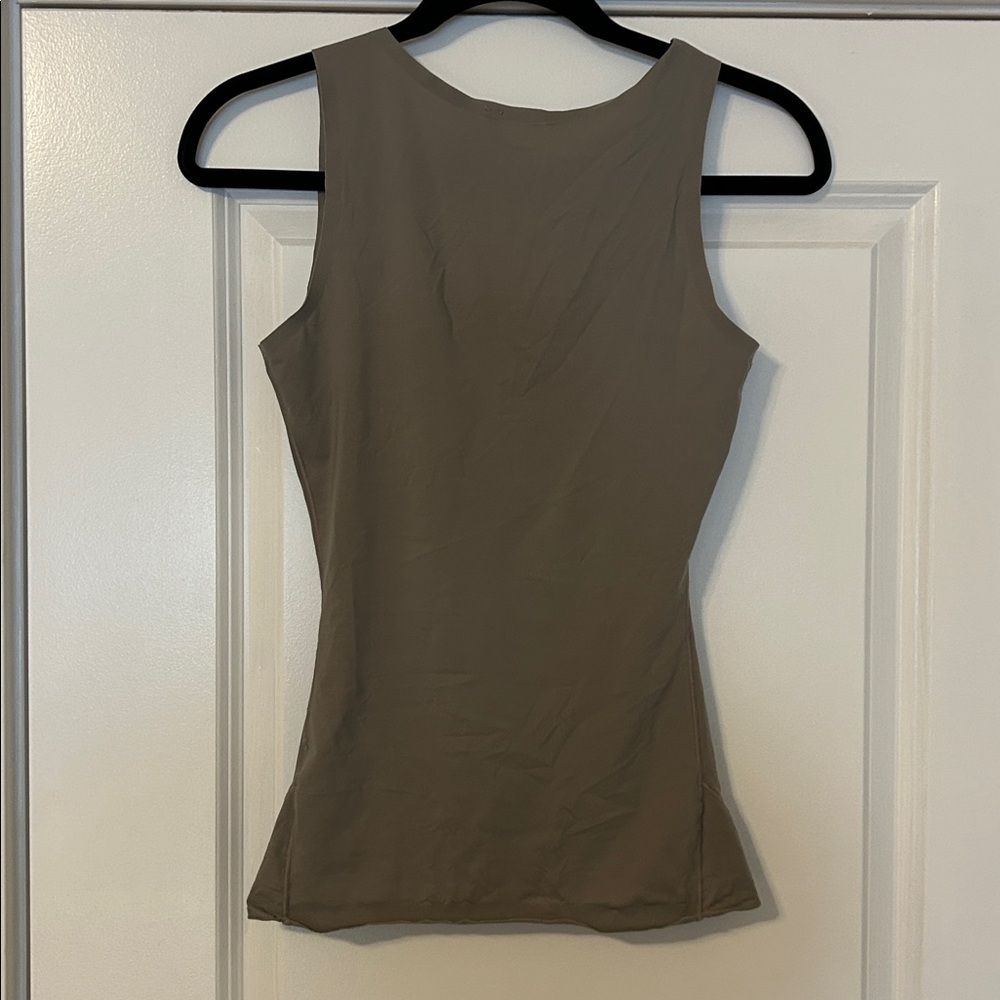 Spanxshape Invisible Small Brown/Tan Smoothing Ta… - image 6